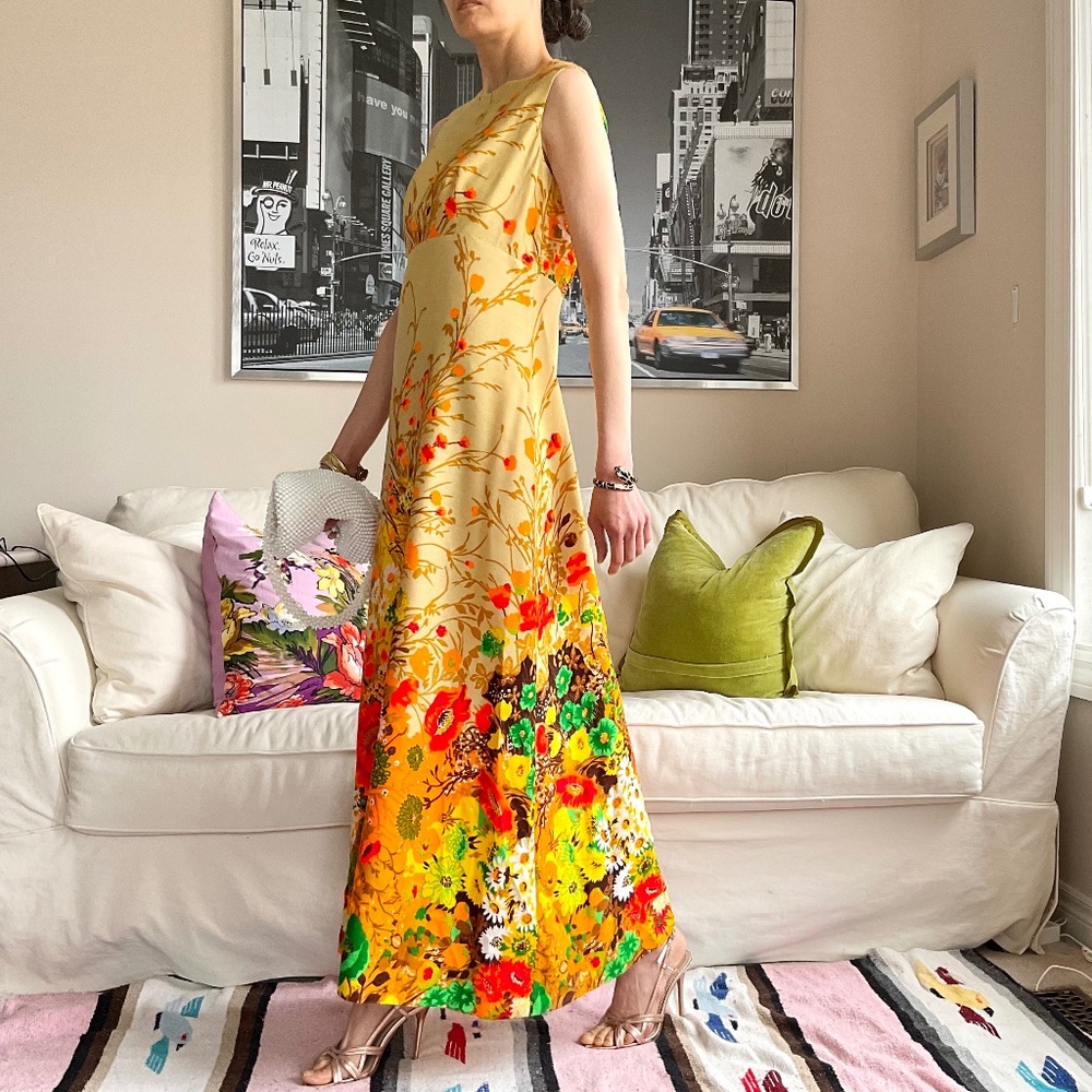 Vintage floral empire waist A-line maxi dress - Picture 5 of 13